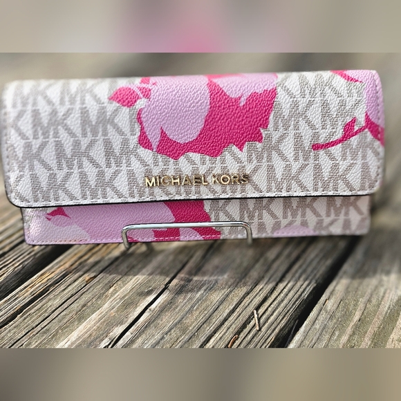 Michael Kors Jet Set Granita Floral Wallet euc - Picture 11 of 12